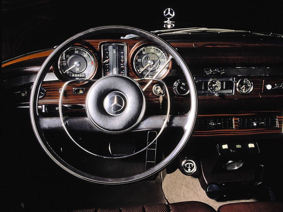  Mercedes-Benz S600 Pullman 1964 года  (фото 3 из 26)